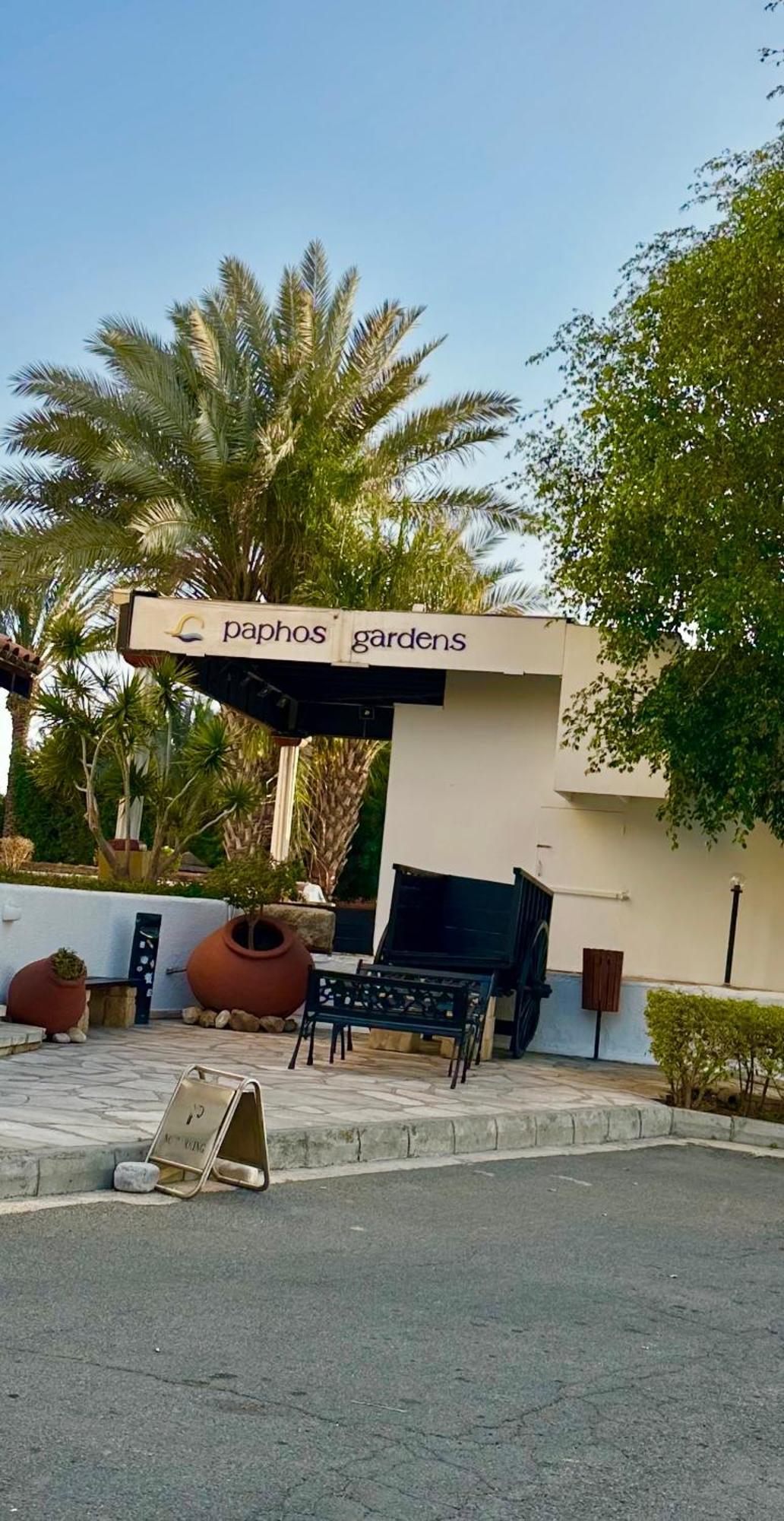 Paphos gardens studio suite Extérieur photo